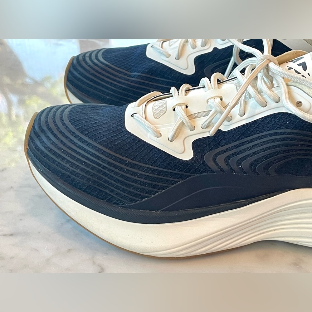 APL Athletic Propulsion Labs Streamline Running Shoe, navy/white, worn once, sz7 - Picture 12 of 16